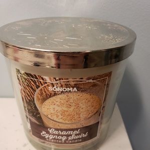 Sonoma/Kohl's Caramel Eggnog Swirl Candle 3 wick